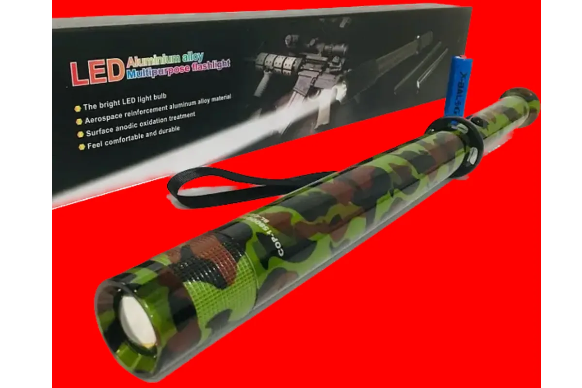 Тактичний ліхтар-бита