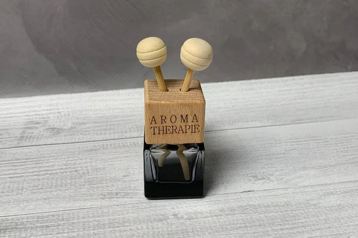 Флакон для автопарфуму